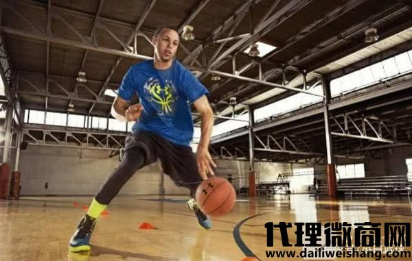 運動品牌排行榜前五介紹_運動品牌服裝尾貨批發